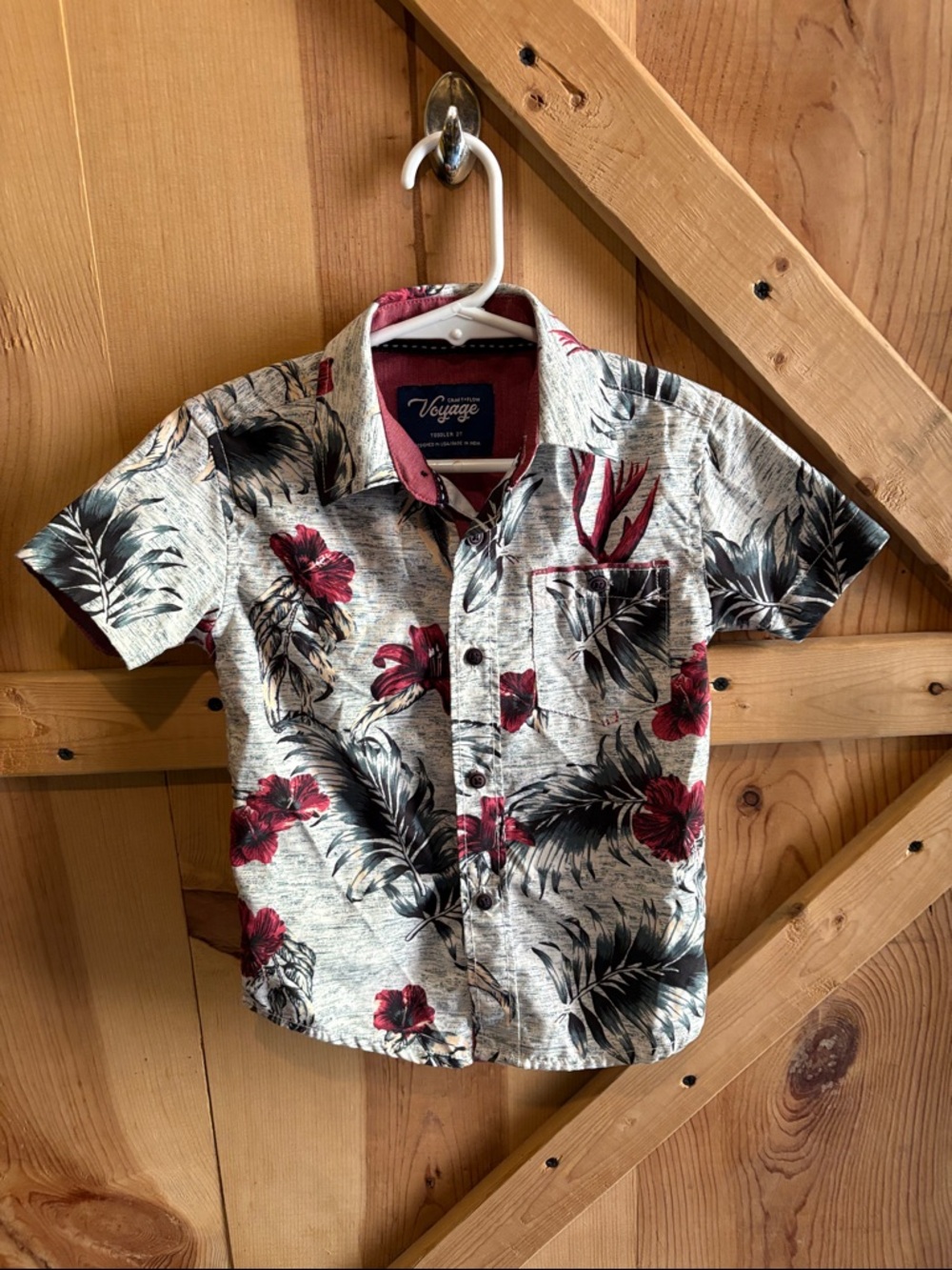 Voyage Kids Short-Sleeve Red Floral Button-Down Shirt